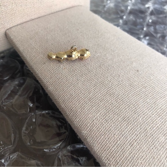 Vintage Rhinestone Pendant - Picture 2 of 3